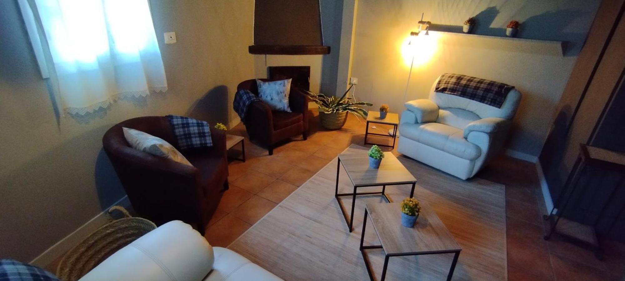 Hostal Casa Pirineus & Deportes De Aventura Baró Exterior foto