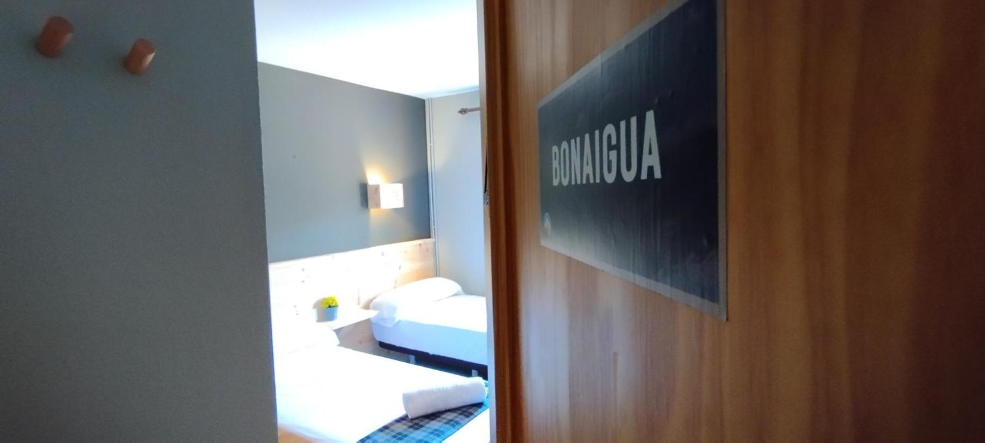 Hostal Casa Pirineus & Deportes De Aventura Baró Exterior foto